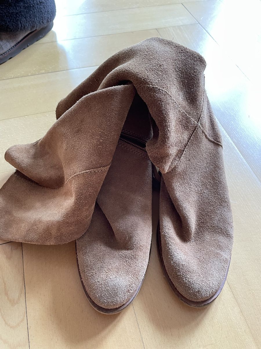 Stradivarius Scarpe da donna: Wildleder Stiefel 36 – Usato da Basel venduto da BiancaCCC 1