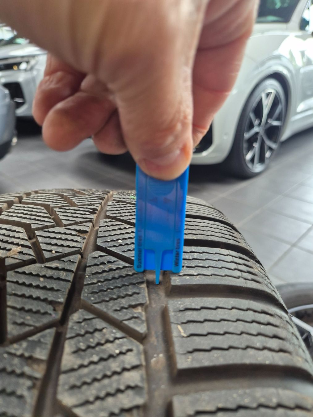BMW Pneumatici & Ruote complete: Winterräder 19" BMW X3 M40i – Usato da Winterthur venduto da WEWi-Ersatzteile 4