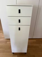Badezimmermöbel 2 / Kommode weiss