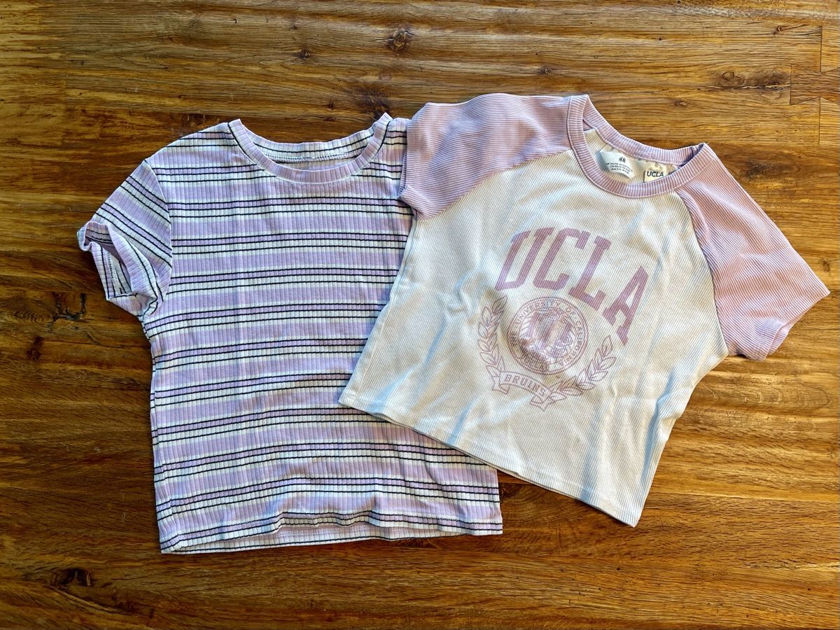 Camicette, T-shirt & Top: Zwei schöne T-Shirts Gr. 146 / 152 – Usato da Buchrain venduto da Sunny026