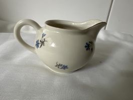 Schönes Rahmkrüglein, Porzellan, 53, Korn-Blumenmuster