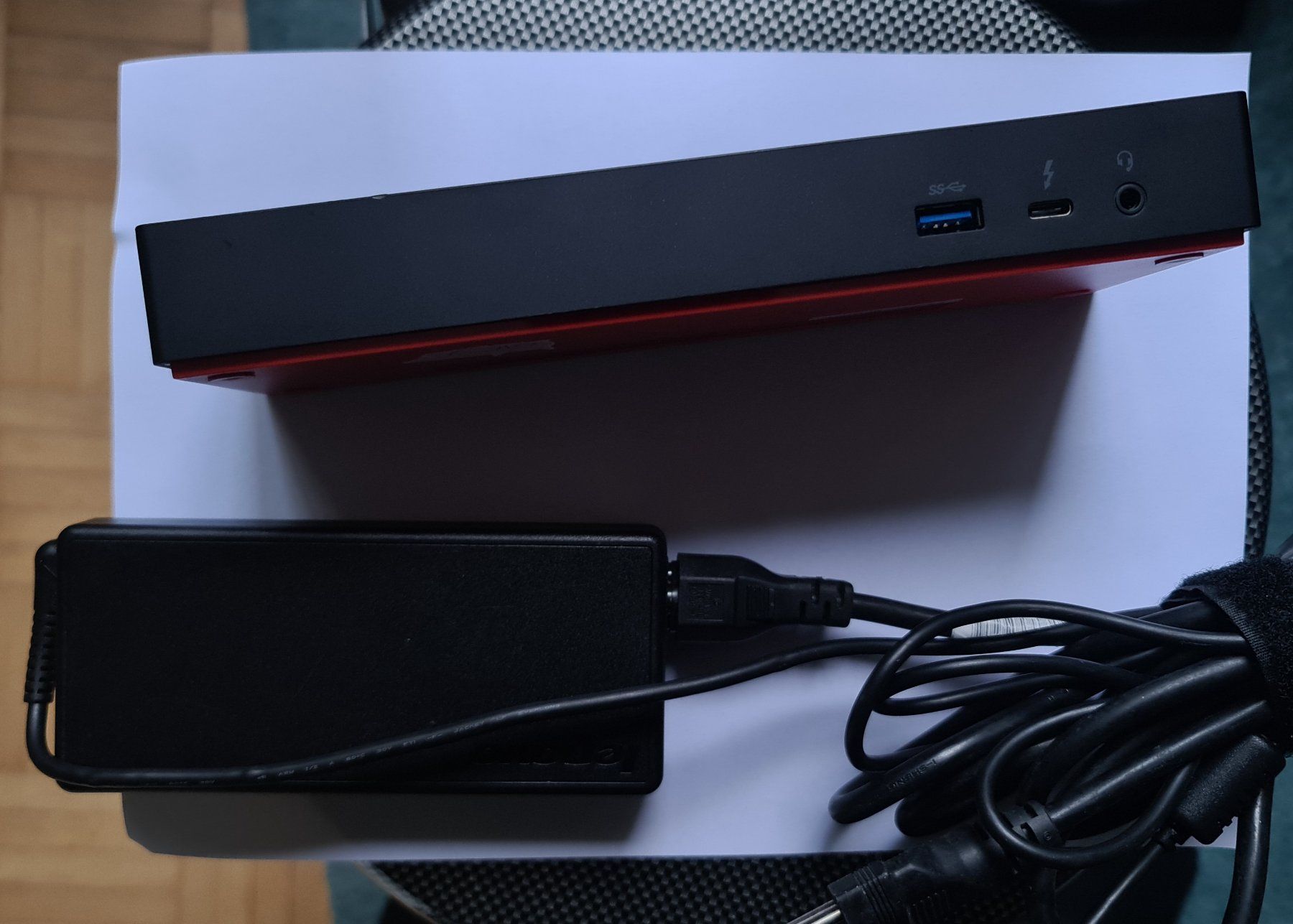 Lenovo Docking station: Thinkpad Thunderbolt 3 Dockingstation Gen 2 – D'occasion à zürich par R-N-J 1