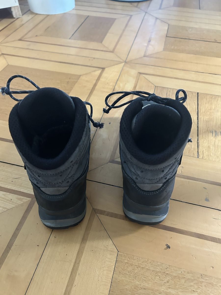 Lowa Damenschuhe: Lowa Wanderschuhe Gr. 38.5 – Gebraucht aus Basel von isa_8h8b 3