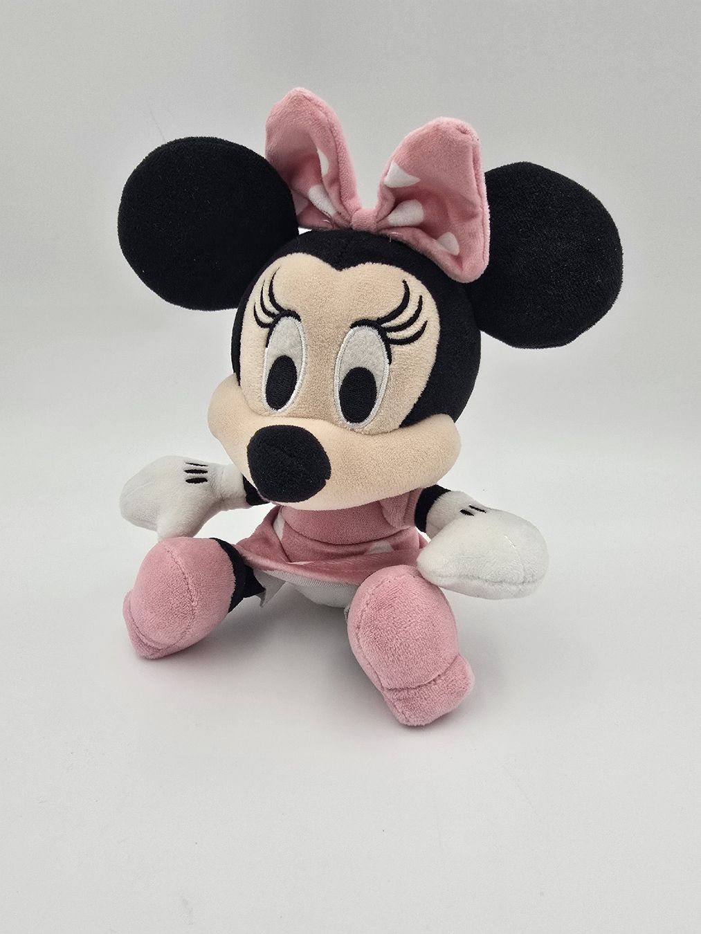 Bambole: Minnie Maus Plüschpuppe – Usato da Adligenwil venduto da Die-Fundgrueb