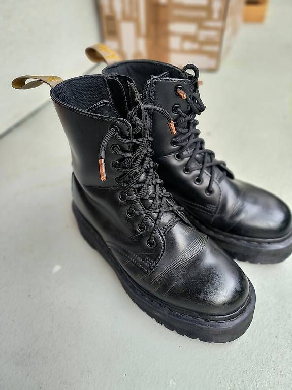 Scarpe da uomo: Doc Martens Jadon 2 Vegan 41 – Usato da Basel venduto da Lalilolelu 3