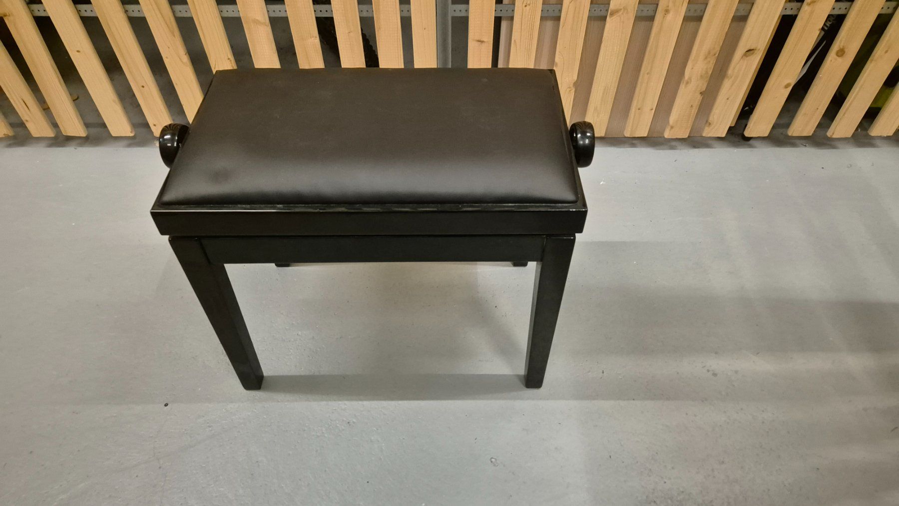 Tabourets: Piano Bench – D'occasion à Zürich par chr_ngc9