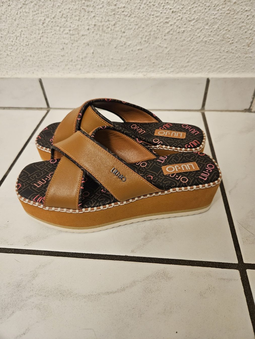 Liu Jo Scarpe da donna: Liu Jo Sandalen Gr.39 – Nuovo (secondo la descrizione) da Niederwil AG venduto da marciag 2