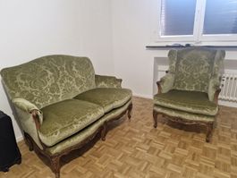 Antike Salon-Garnitur Louis XV: Sofa, Sessel Massiv Nussbaum