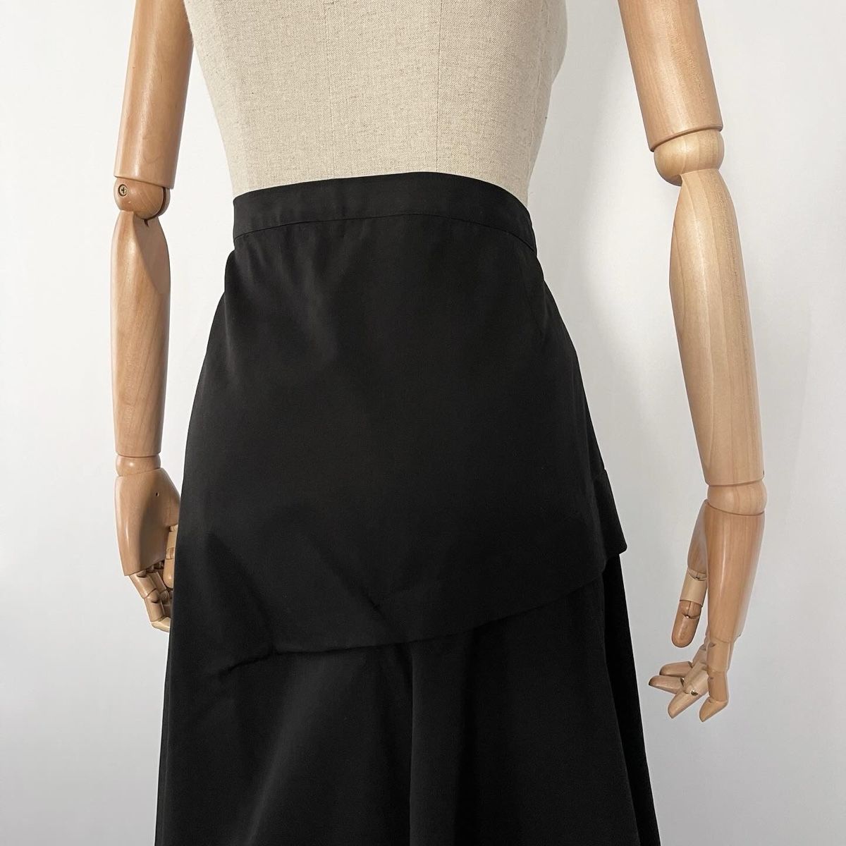 Gonne: YOHJI YAMAMOTO Skirt – Nuovo (secondo la descrizione) da Emmen venduto da Avviivva_Com2023 1