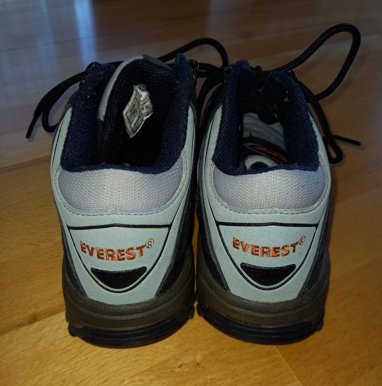 Everest Damenschuhe: Trekkingschuhe Everest, Damen Gr. 36 – Gebraucht aus St. Silvester von Fabelliii 2