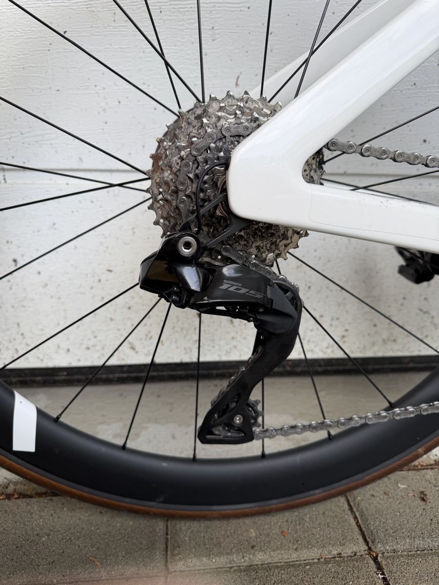 Canyon Biciclette: Aeroad CF SLX 7 Di2, Größe XS – Nuovo (secondo la descrizione) da Flamatt venduto da crames.noah 6