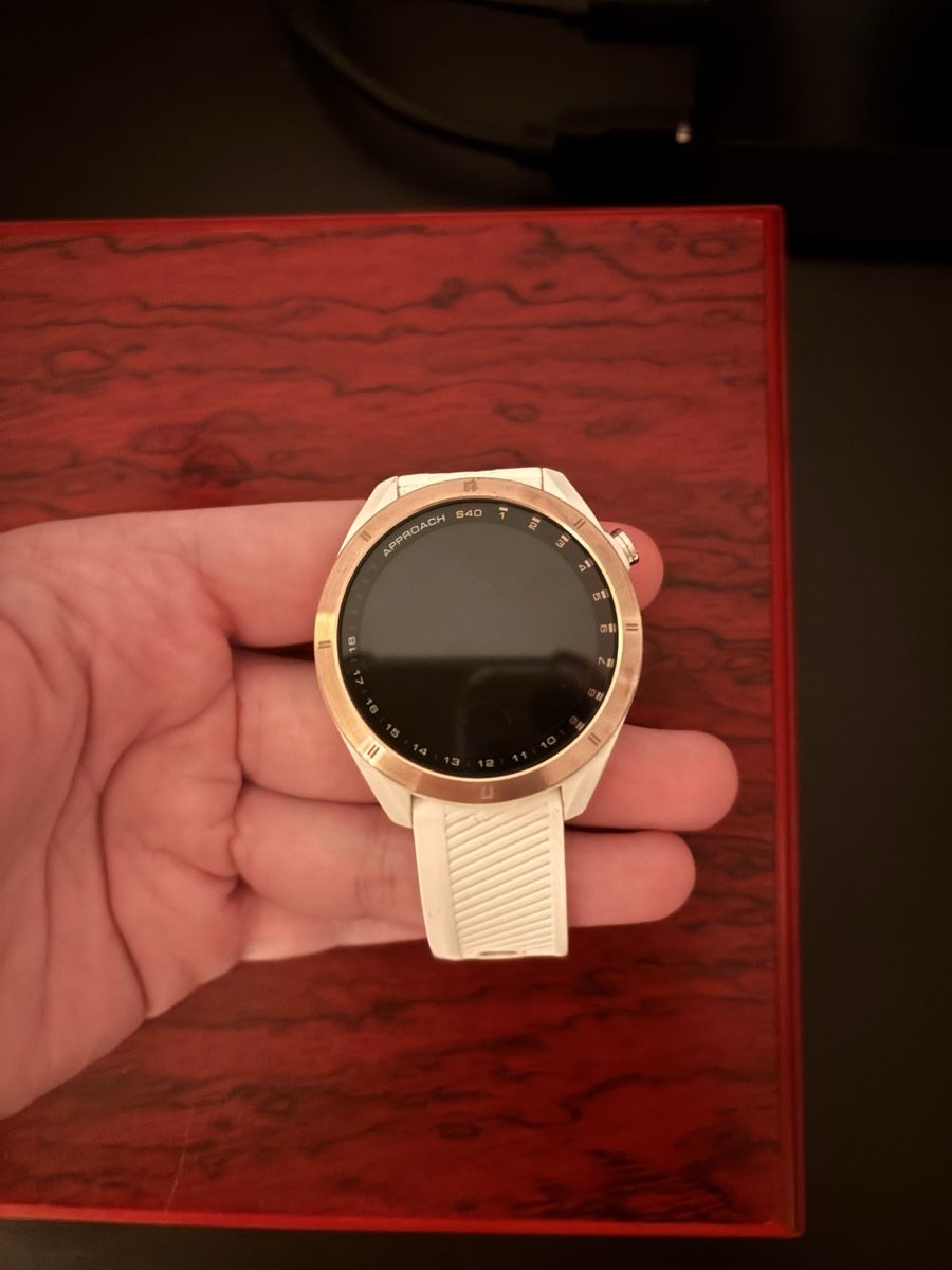 Garmin Smartwatch: Garmin Approach S40 – D'occasion à Zürich par AitanaMueller1 3