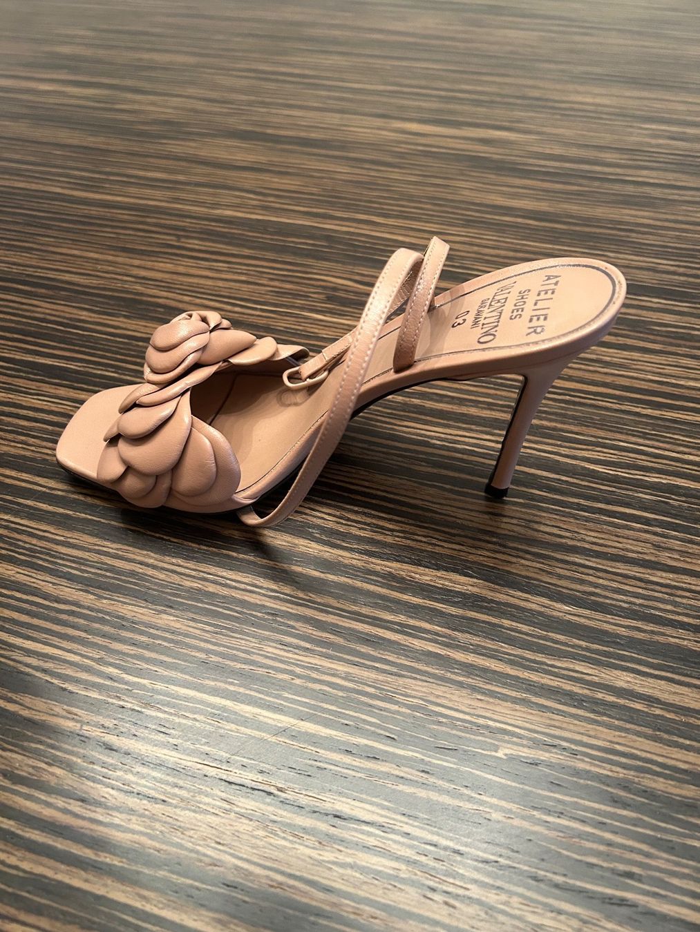 Valentino Scarpe da donna: Valentino Sandalen nude – Usato da Zollikon venduto da NiZo137 1