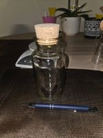 Glas mit Korken