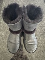 UGG basses