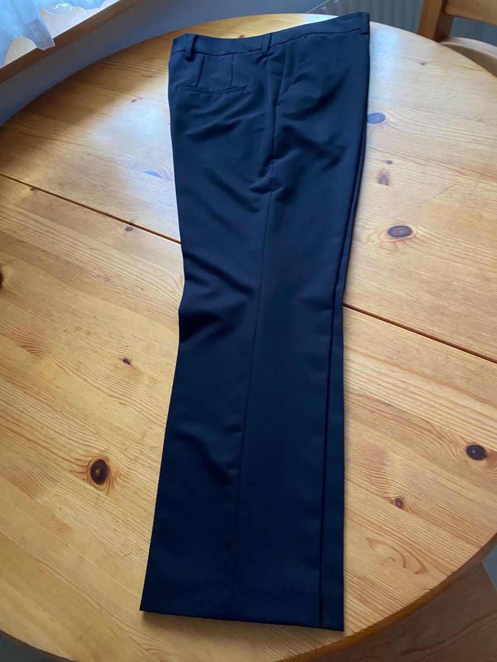 Pantaloni: Klassische Damenhose Gr.42, eher Gr. 40 – Nuovo (secondo la descrizione) da Schnottwil venduto da eka_sk9q 4