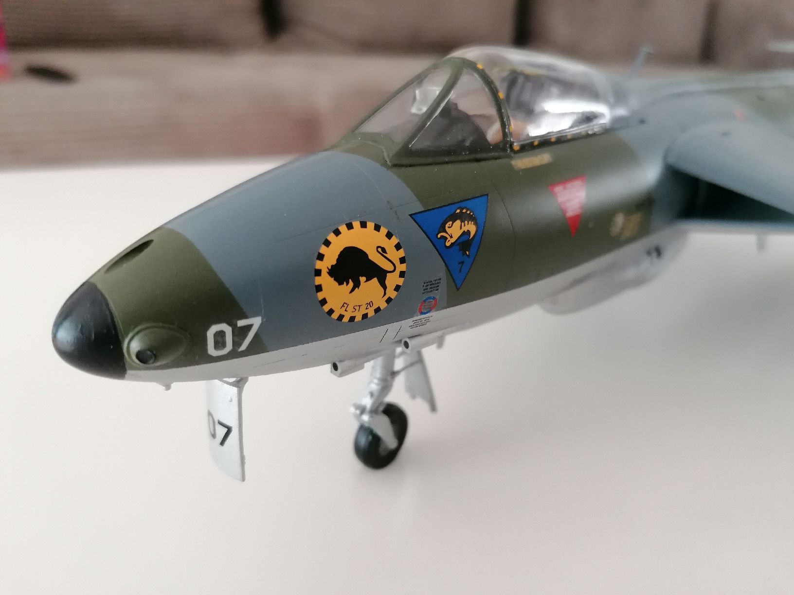 Schweizer Armee Kit di modellismo & Modellini statici: Hunter Schweizer Luftwaffe – Nuovo (secondo la descrizione) da Brunnen venduto da pepone08 3