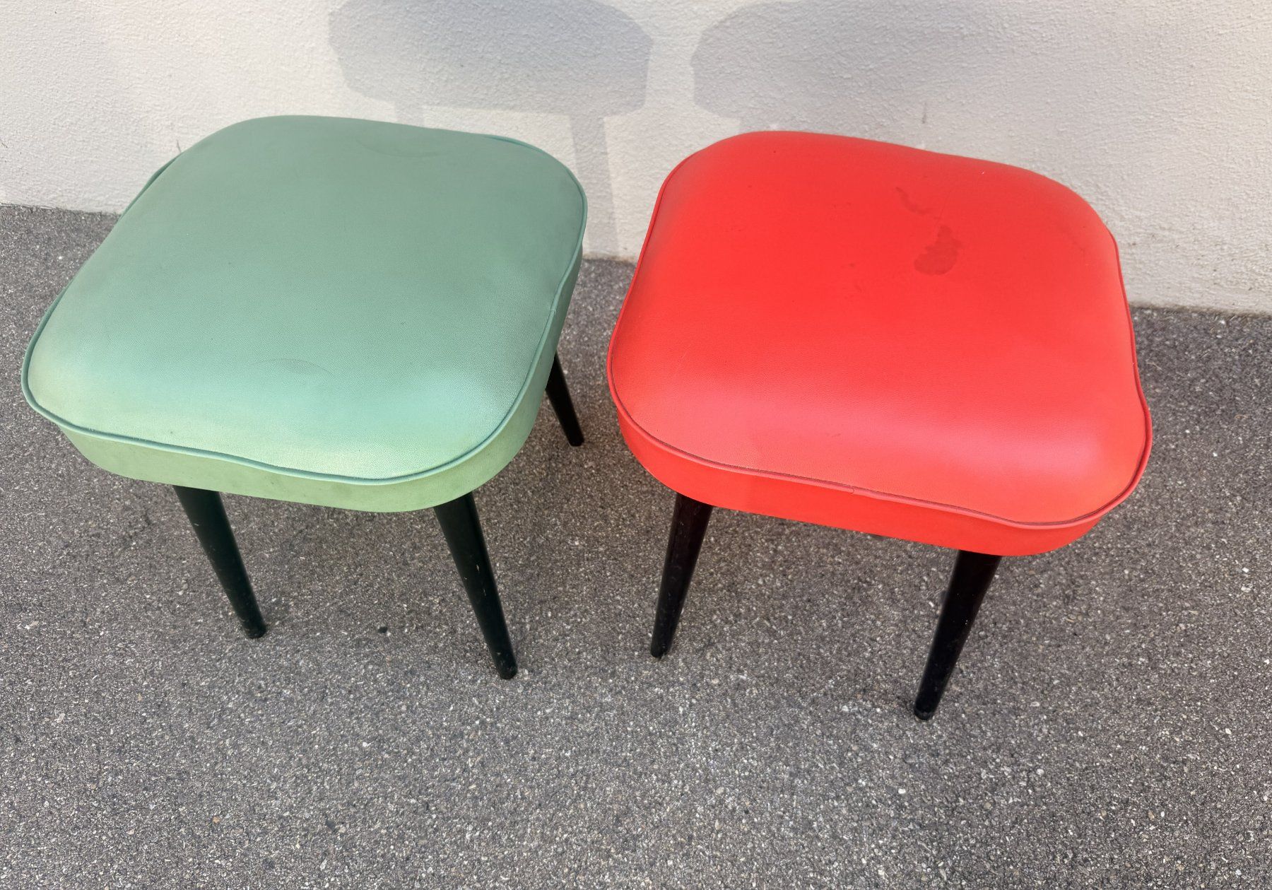 Hocker: THONET Hocker – Gebraucht aus Zürich von Enoooo 1