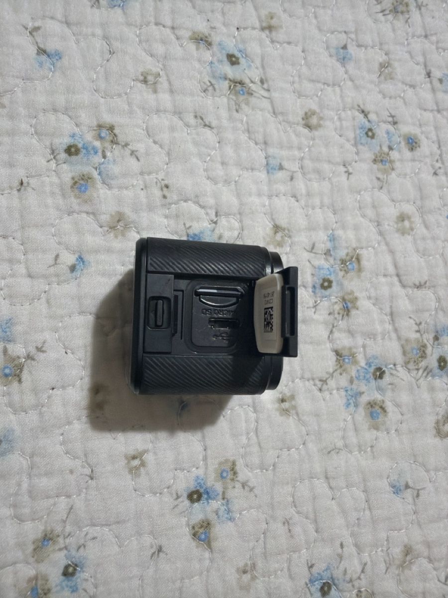 Gopro Action Cam: Action cam GoPro HERO Session con supporto per cappello – Gebraucht aus Hergiswil NW von man_gh7m 1