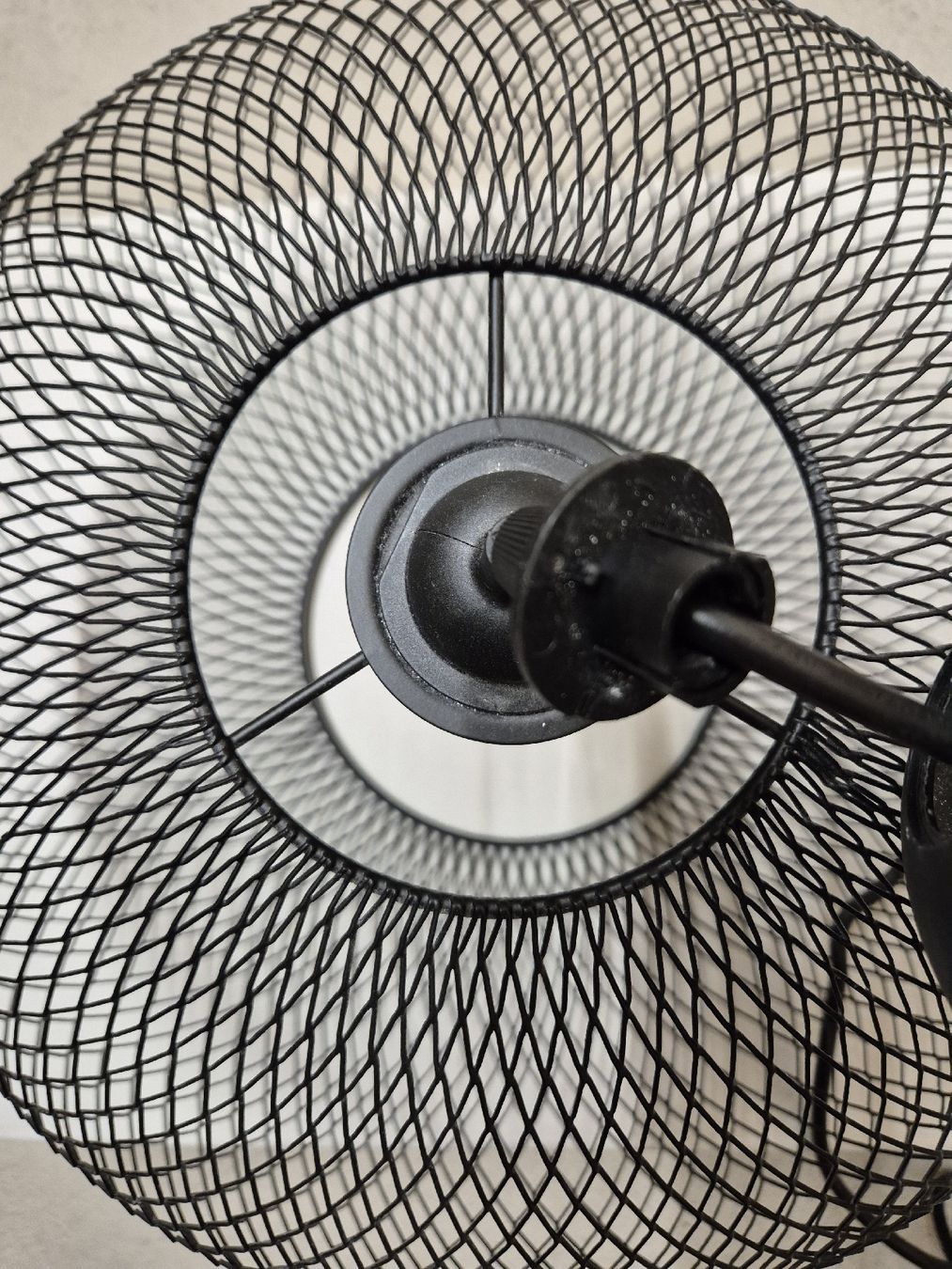 Lustres & lampes de plafonds: Hängelampe schwarz  – D'occasion à Baden par kae_n69w
