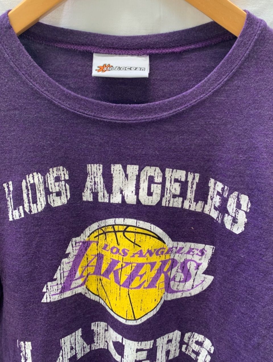 Lakers Canottiere & Pantaloni: Superbe pull violet 5TH&OCEAN  Los Angeles Lakers t.M – Nuovo (secondo la descrizione) da Martigny venduto da only__you 1