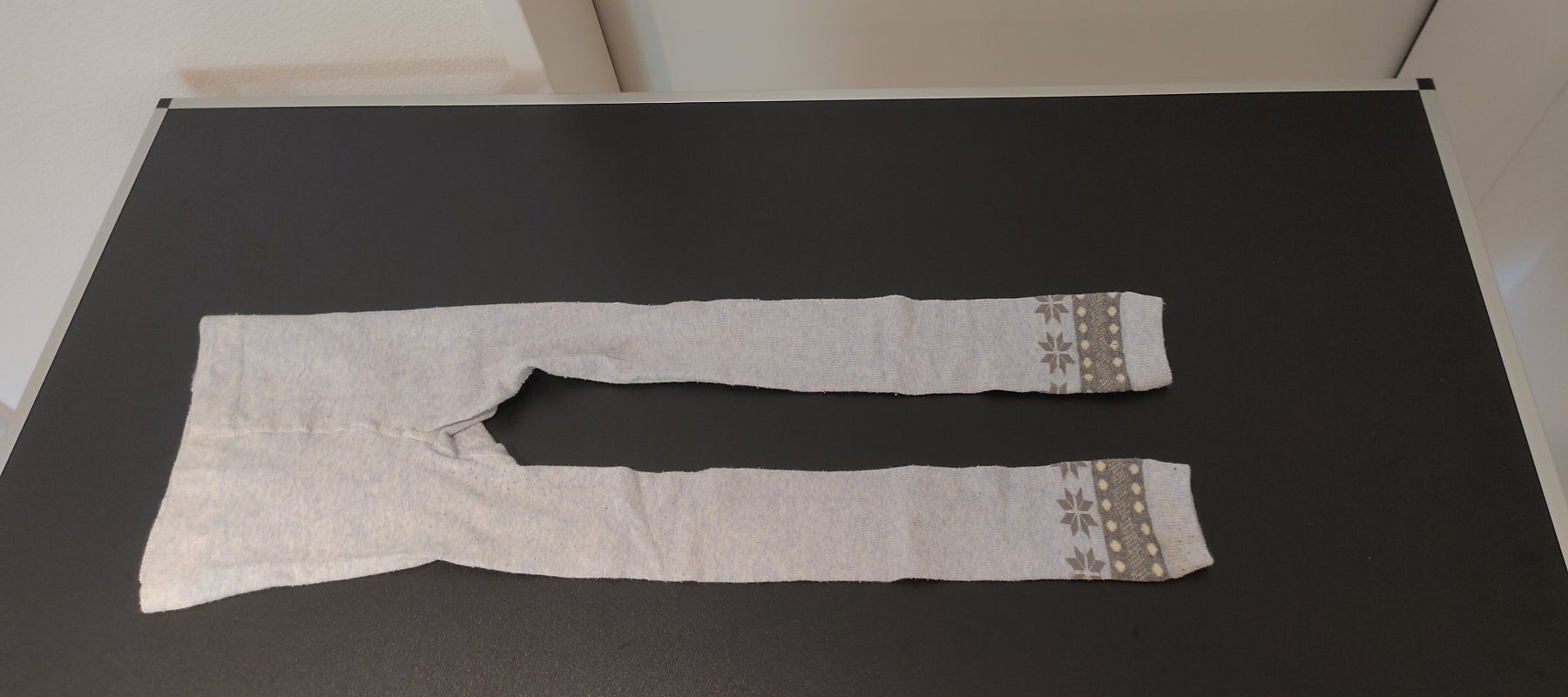 Strumpfhosen & Leggings: Kinder Strumpfhose Norwegermuster Hellblau Grau Gr. ca. 110 – Gebraucht aus Felben-Wellhausen von Awallner