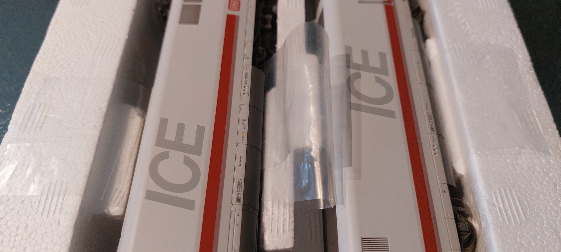 Fleischmann Modelleisenbahnen: Fleischmann 4440 - ICE 1 InterCityExpress DB - "2" – Gebraucht aus Rotkreuz von MOBAHN-1zu87 3