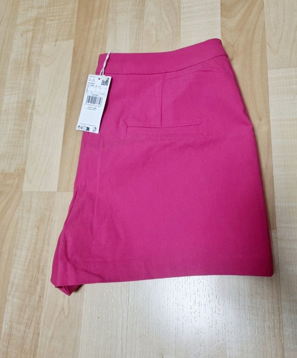 Mango Hosen: Kurzhose Mango, brandneu – Neu und originalverpackt aus Jonen von Juliette_St 1