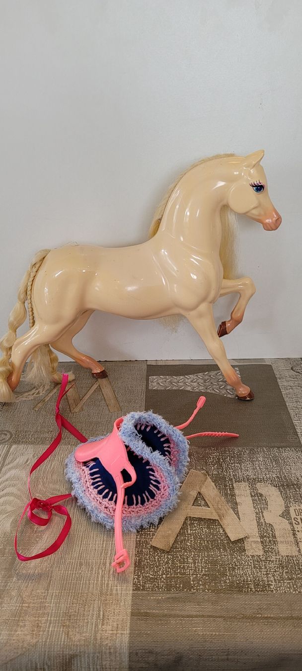 Giocattoli: Barbie Pferd Lockenspass Classy – Usato da Niederbuchsiten venduto da klengyel 2