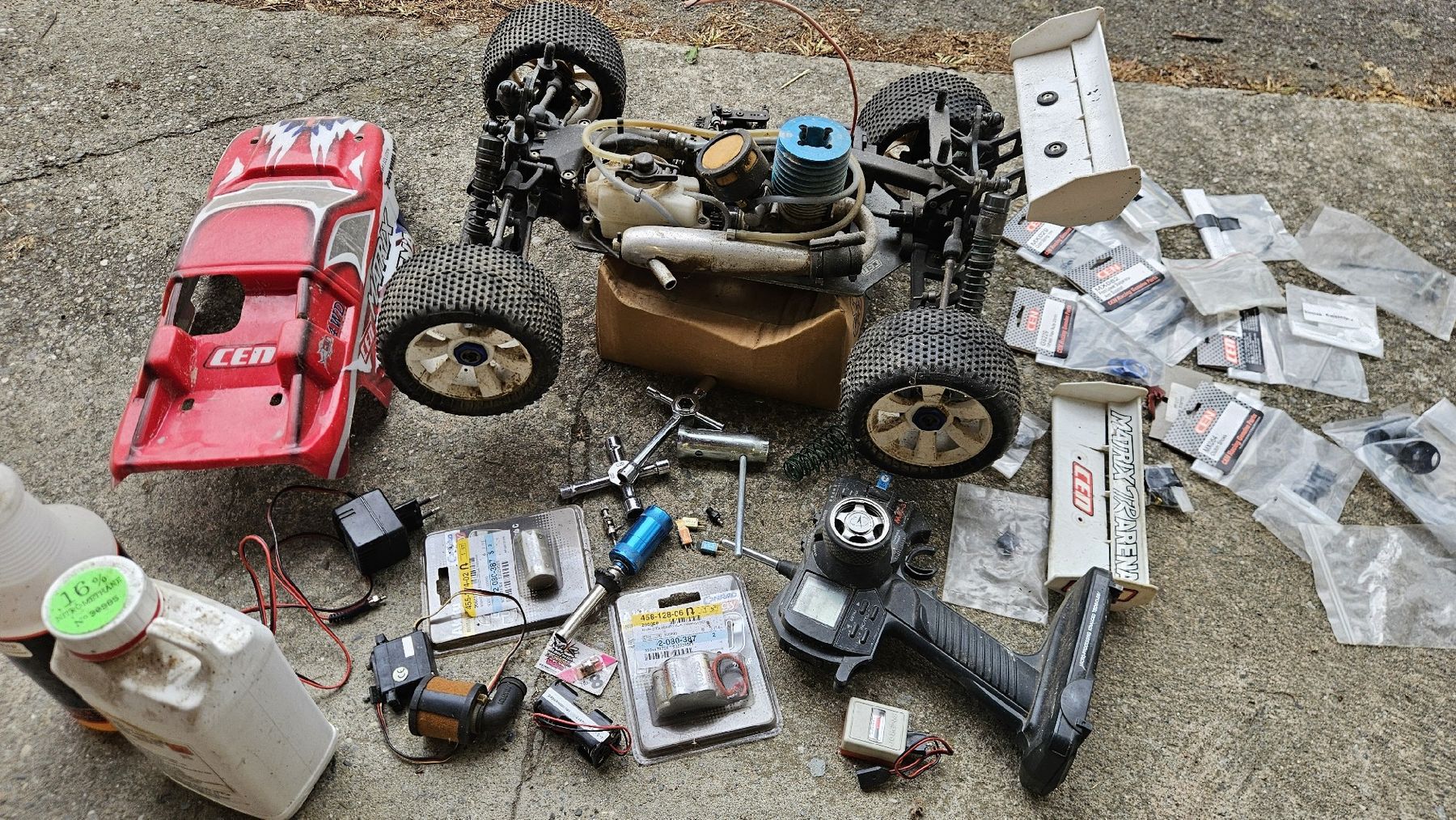 Modellismo RC: Truggy cen matrix tr arena – Difettoso da Ammerzwil BE venduto da ric_68rf