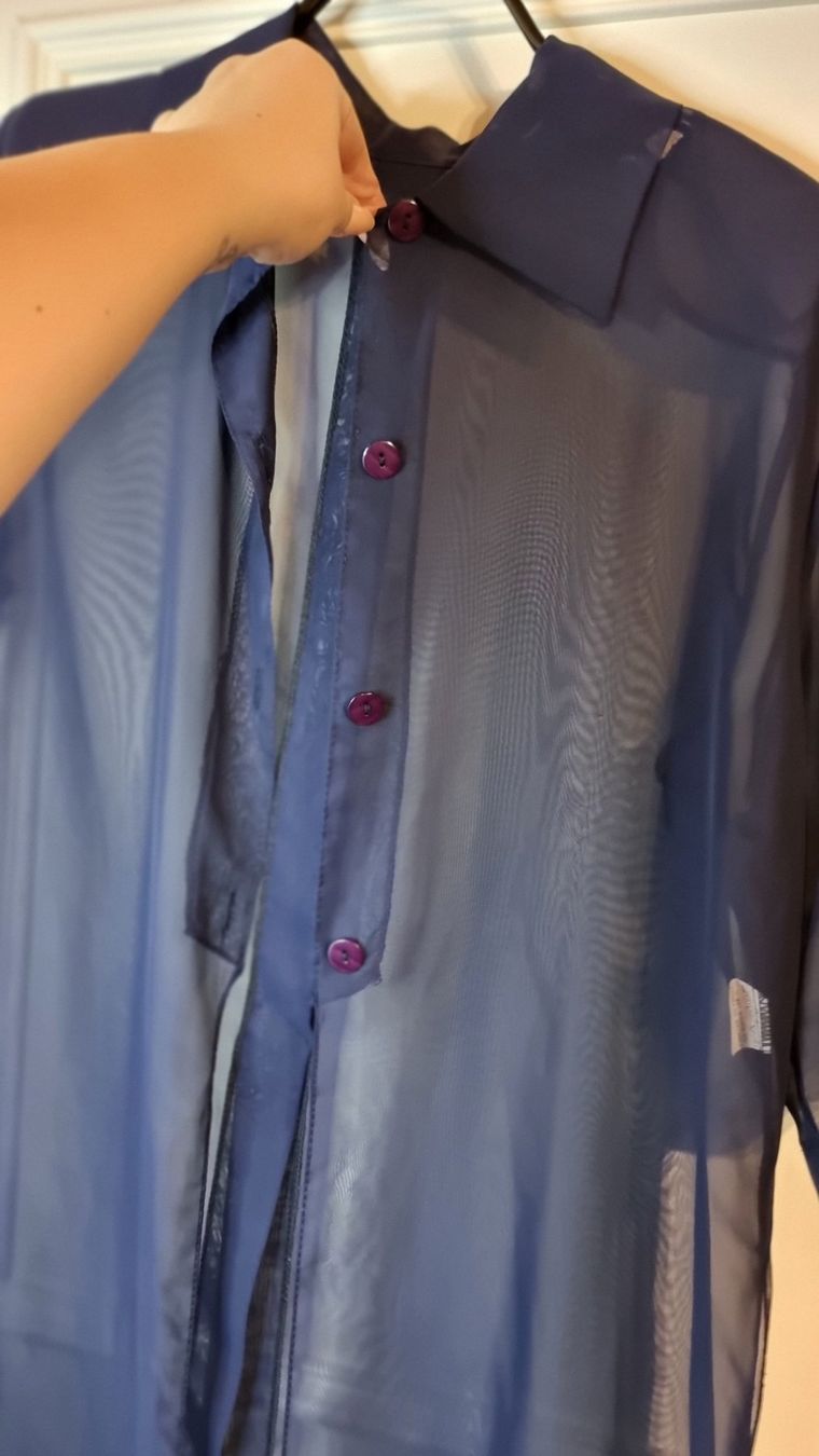 Blusen: Vintage Cardigan Größe 40-42 – Gebraucht aus Wald ZH von Martin79 2