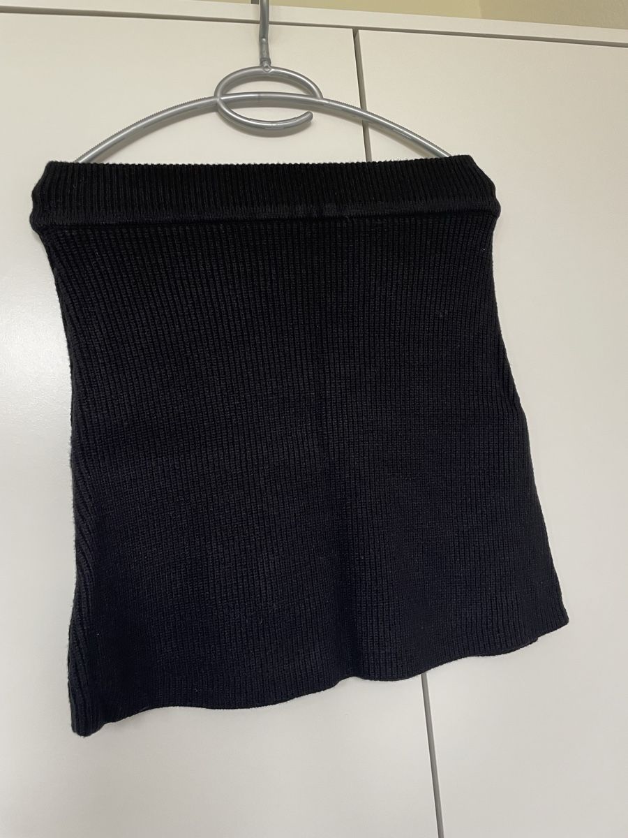 Zara Gonne: Schwarzer Strickrock von Zara – Usato da Basel venduto da Robyn20 2