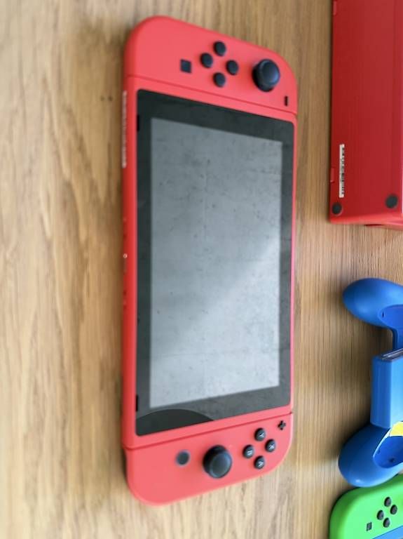 Nintendo Console: Nintendo Switch Mario Red & Blue Edition – Usato da Binningen venduto da Banju 2
