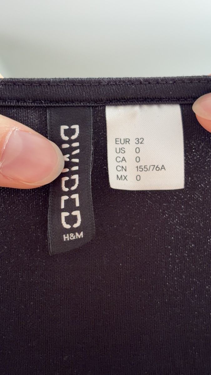 H&M Vestiti: Mini Kleid Schwarz – Usato da Meiringen venduto da marinaz123 3