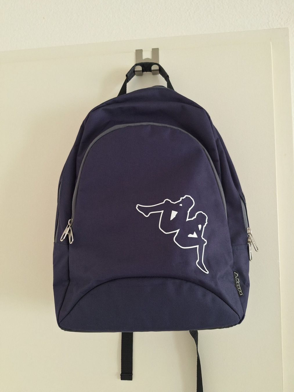 Kappa Zaini: Dunkelblauer Kappa Rucksack, wie NEU – Nuovo (secondo la descrizione) da Worb venduto da nfsolutions