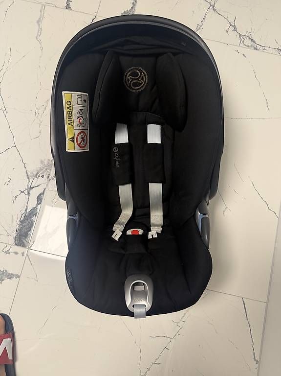 Seggiolini per auto: Cybex Platinum Cloud Z i-Size kindersitz Babyschale – Usato da Oberrieden venduto da Chelios7 1