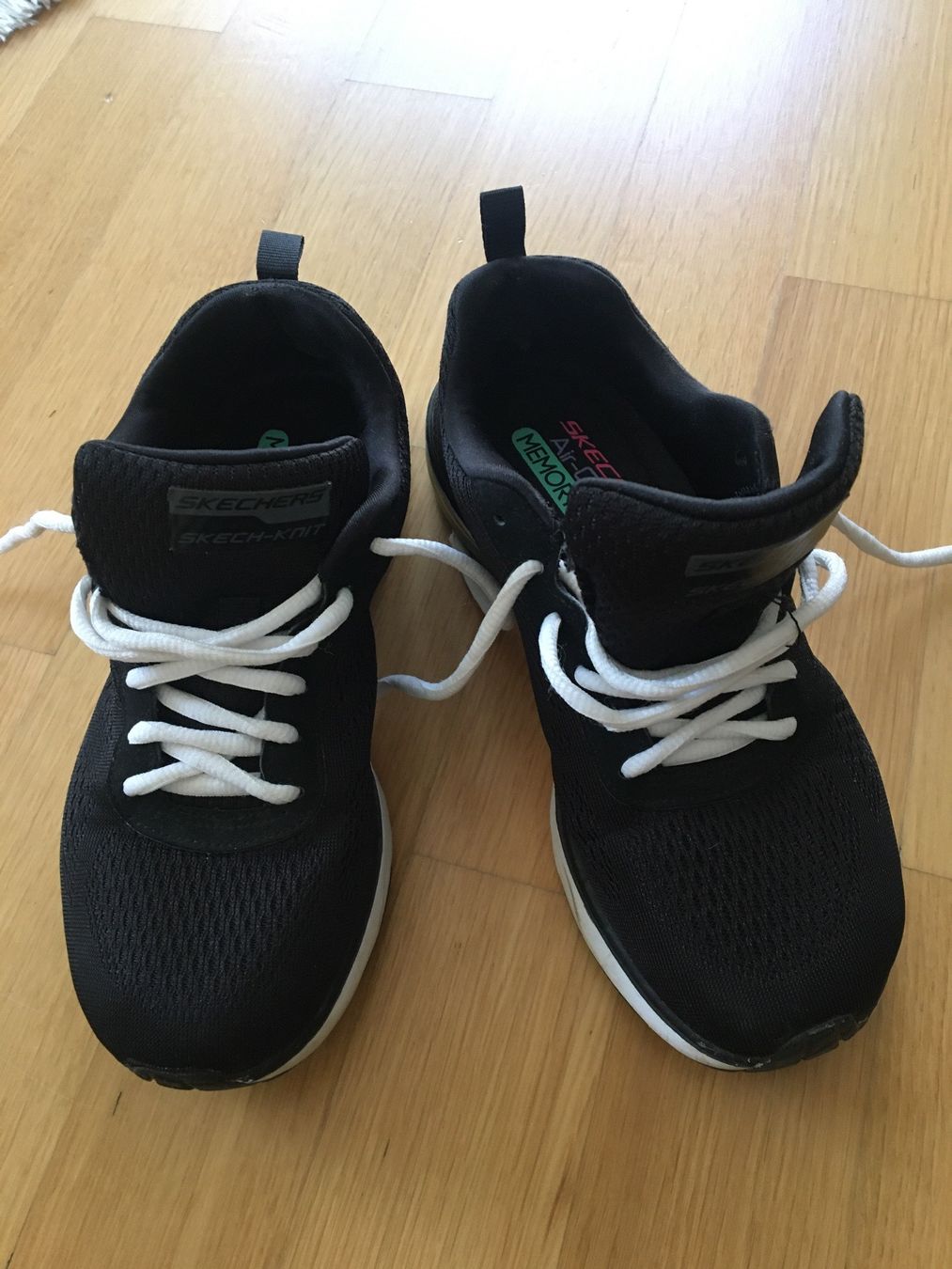 Skechers Scarpe per ragazze: Turnschuhe – Usato da Kriens venduto da cha_5yhb