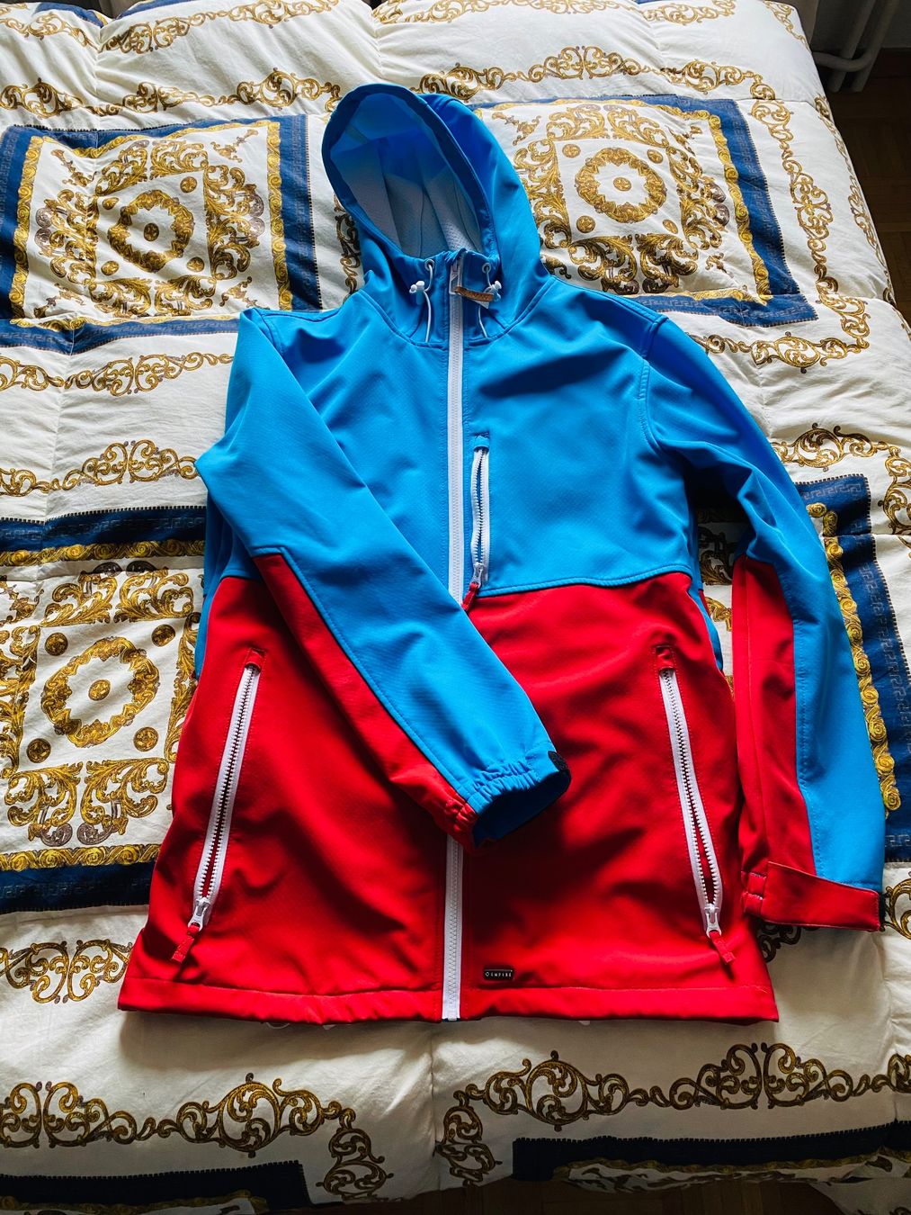 Giacche: Snowboard Jacket - Empyre – Usato da Zürich venduto da emanuele_axl
