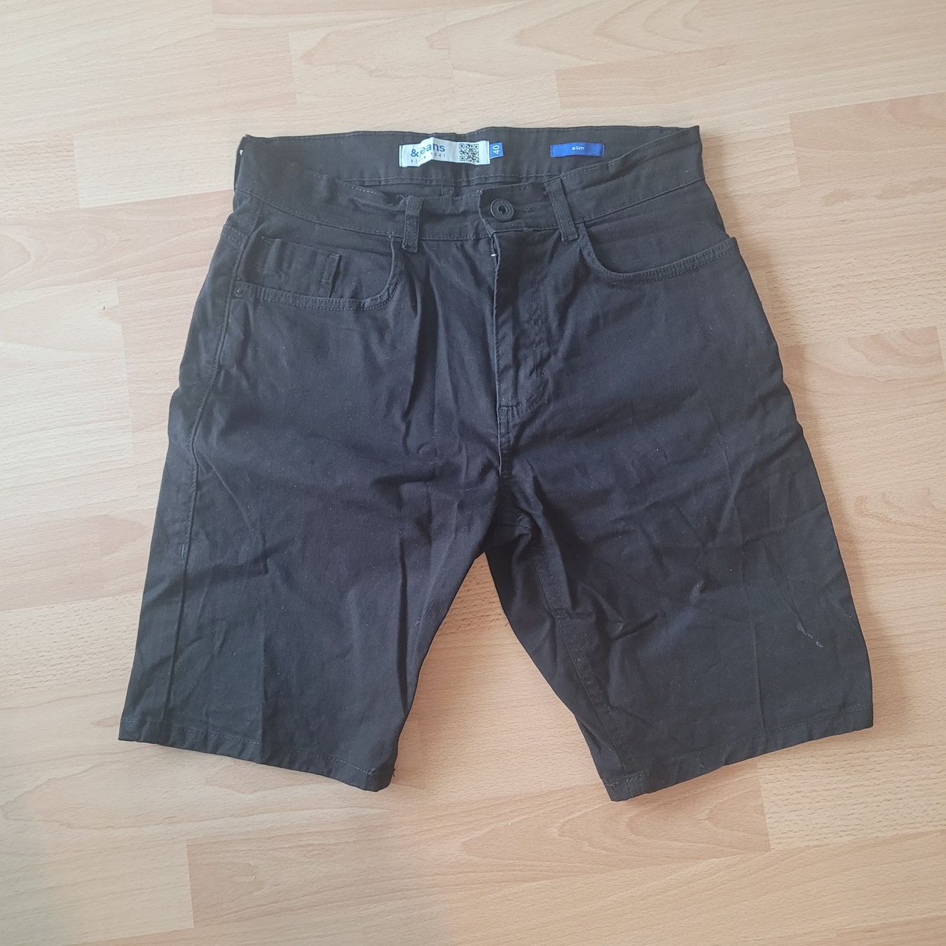 Pantaloni: Shorts gr.40 – Nuovo (secondo la descrizione) da Winterthur venduto da Flomal