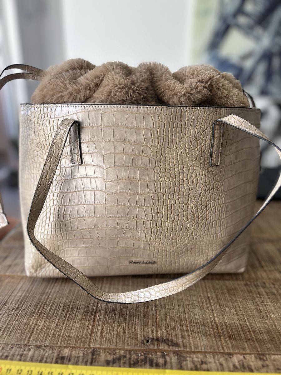 Borse da donna: Emily & Noah Handtasche Kroko-Optik mit Fellrand - Neu – Nuovo (secondo la descrizione) da Bühler venduto da Princess2016 1