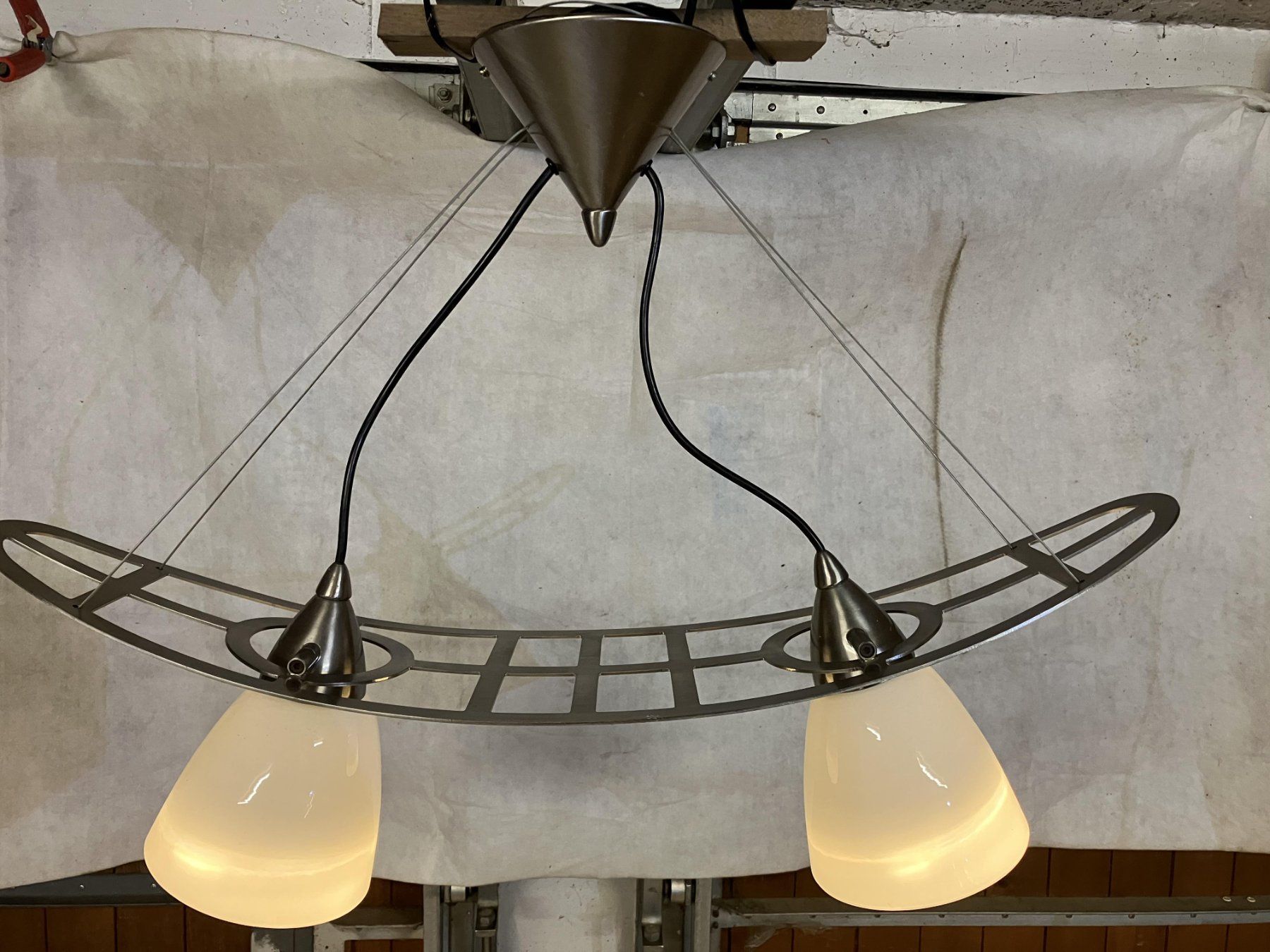 Kronleuchter & Deckenlampen: DESIGNLEUCHTE AUS CHROMNICKELSTAHL – Gebraucht aus Weinfelden von Tissott