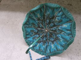 antiker Regenschirm Schirm 90 cm x 83 cm