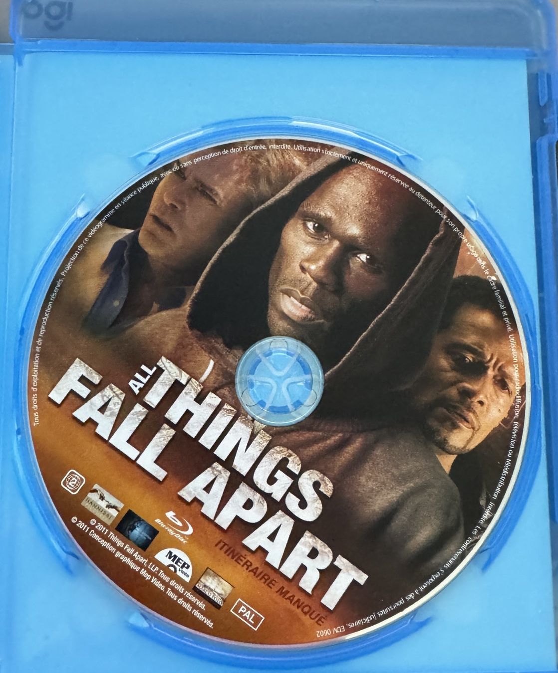 Alle DVDs: All Things Fall Apart (Itinéraire manqué) (2011) - Blu-ray – Gebraucht aus Semsales von  3