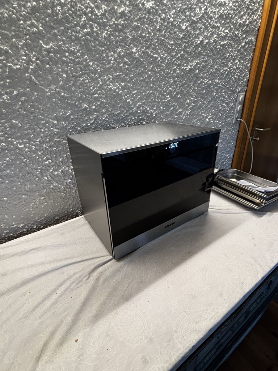 Miele Küchengeräte: Dampfgarer Miele – Gebraucht aus Kirchberg SG von Tex-9500 1