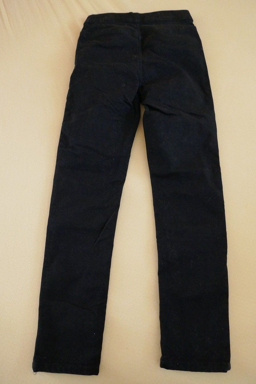 Jeans: Neuwertig: schwarze Jeans, Gr. 134 – Neu (gemäss Beschreibung) aus Horgen von Feli39 2