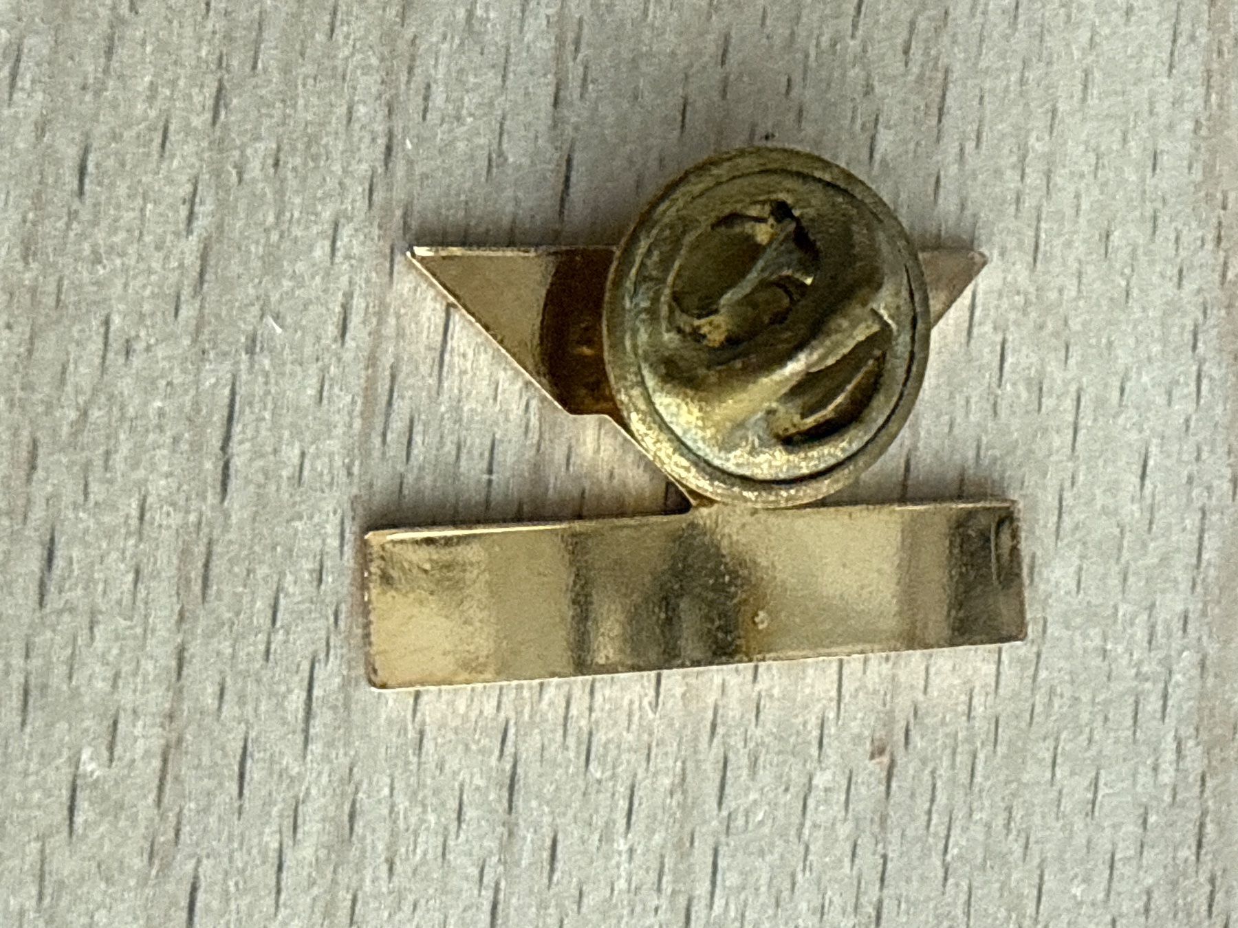 Plaketten & Abzeichen: Pin Kantonalpolizei Zug – Gebraucht aus Glattbrugg von Schweigmatt 1