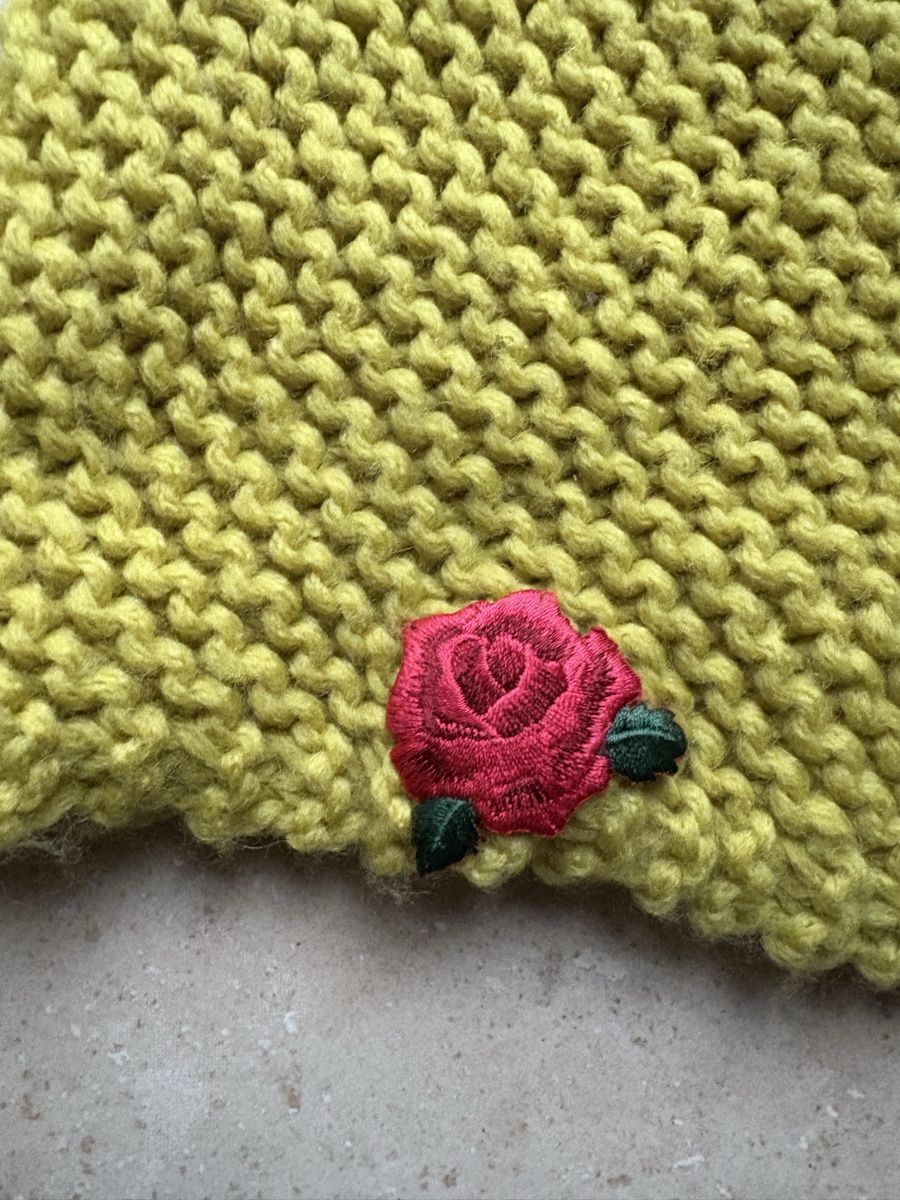 Foulard & Sciarpe: Loopschal mit Mütze – Nuovo (secondo la descrizione) da Ricketwil venduto da Lady_of_Glenmore 3