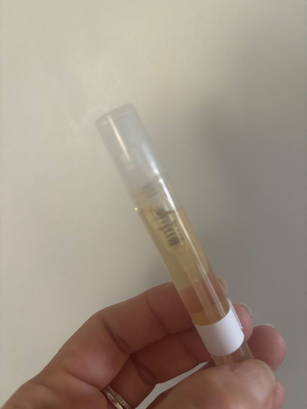 Lattafa Profumi & Eau de Toilette: Lattafa Yara EDP 5 ml Abfüllung. – Usato da Zürich venduto da deruja 2