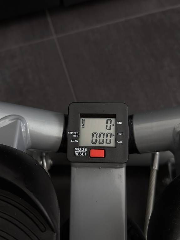 Powerzone Hometrainer: Swing stepper Powerzone wie neu – Gebraucht aus Meggen von gia_wz2q 2