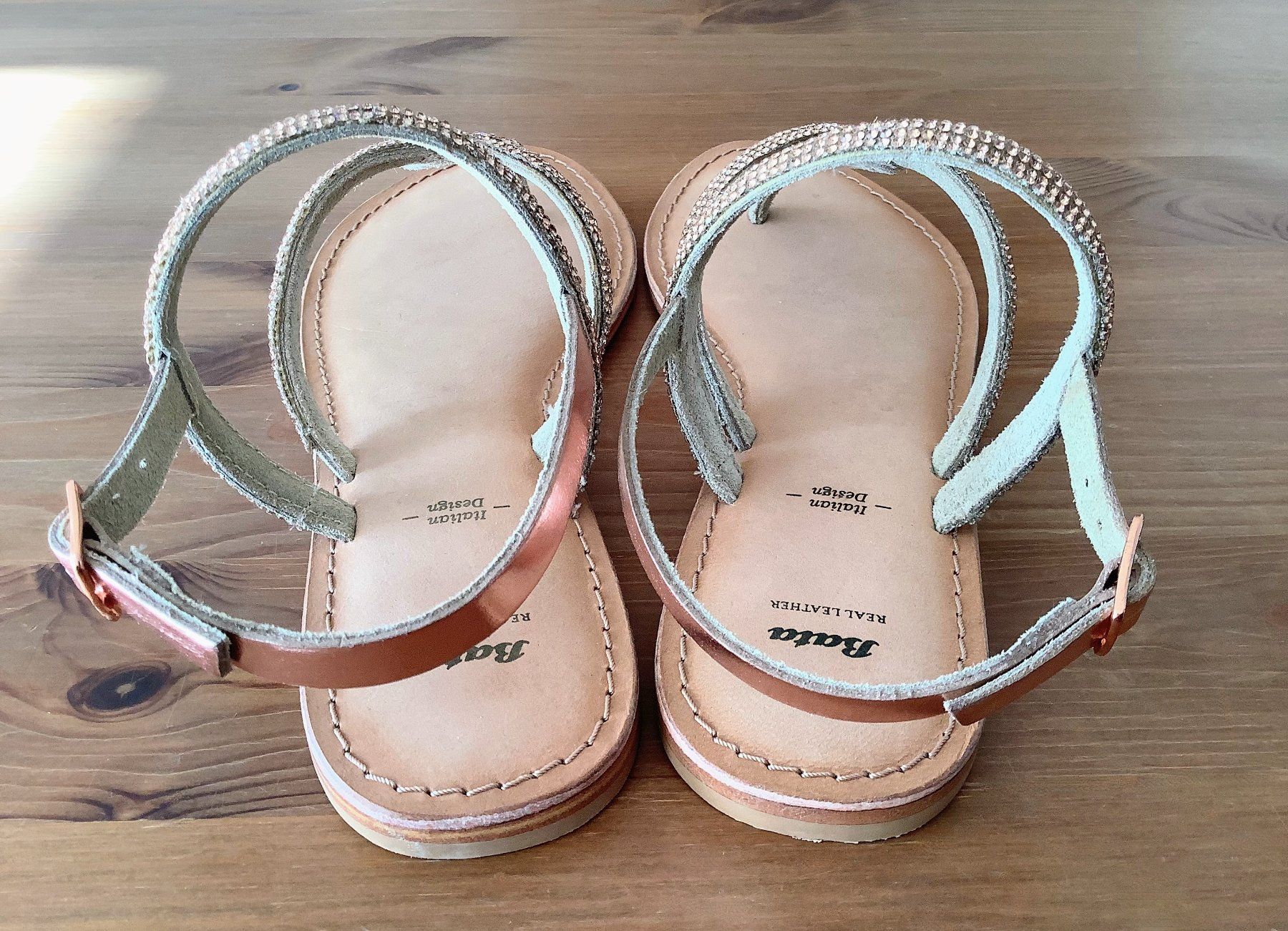 Scarpe da donna: Bata Sparkly Rose Gold Leather Sandals 39 – Usato da Founex venduto da sweetcouture 7